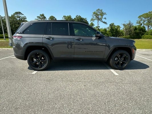 2024 Jeep Grand Cherokee Limited in Jacksonville, FL - Jacksonville Chrysler Dodge Jeep Ram Arlington